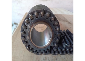 現(xiàn)貨供應(yīng)無(wú)聲齒形鏈條鏈輪CL08節(jié)距12.7毫米內(nèi)導(dǎo)41片高速靜音鏈條片