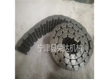 寧津縣榮達機械哈瓦鏈條HV416-104節(jié)哈瓦鏈條型號HV416 節(jié)距12.7毫米 無聲齒形哈瓦鏈條齒輪 65個片 五個導(dǎo)向片